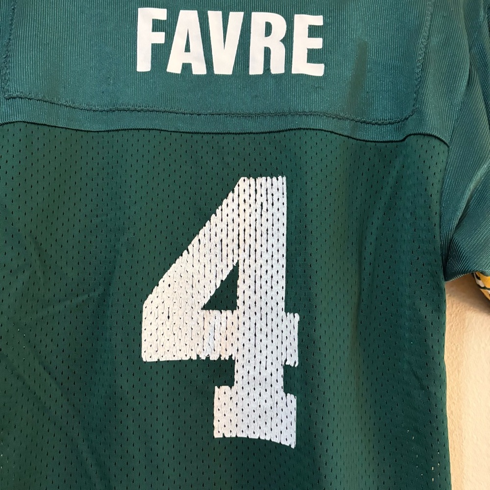 Vintage Champion NFL Brett Favre Jersey kids M 10/12 Green Bay Packers - Picture 7 of 8